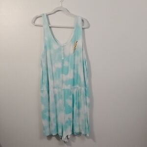 Torrid Super Soft Sleep Lightning Bolt Cloud Romper Size 3X Loungewear Comfy